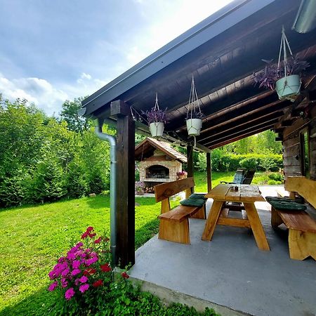 Holiday Home The Hive Slunj Εξωτερικό φωτογραφία