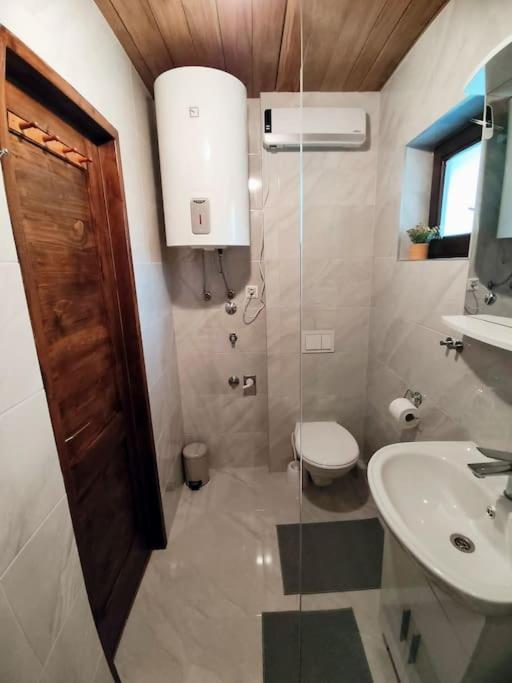 Holiday Home The Hive Slunj Εξωτερικό φωτογραφία
